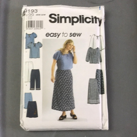 🧵Uncut, sewing pattern - Picture 1 of 3